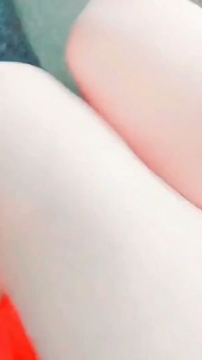 Captivating Cuteness: Dance Like Nobody's Watching!   Clip 3