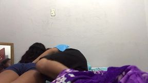 na cama com ele flakael sem camisinha