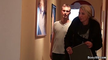 Blonde milf, Maklerin is doing it with a younger guy, while her husband is at work