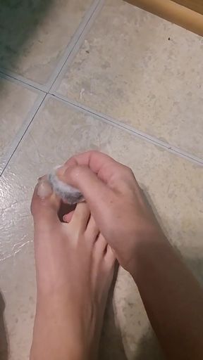 Pedicure Polish Removal