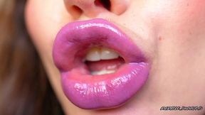 naughty chick lip pouting lipsihaa 4