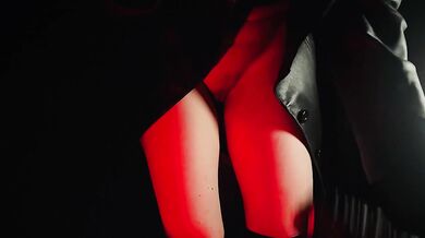 Ghostface girl caught you off guard: leather boots, leather jacket, leather gloves asmr, pussy play, ghost face cosplay