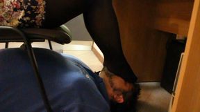 A577 Lady Miriam in Face trample footstool