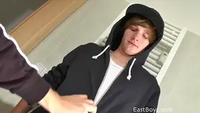 Hot Steamy Encounter: Antony Carters Blowjob Fantasy Unfolds – 18+