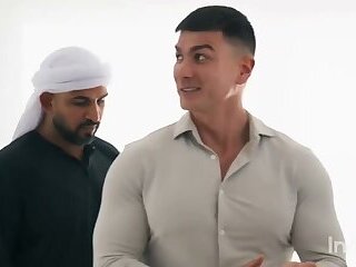 Muscle White Agent Fucked by Arab Client