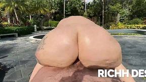 Poolside Pound: Horny Big Booty Tourist's Summer Vacation Adventure