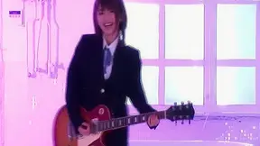 Its sex after a guitar les