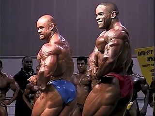Branch Warren Lifting Weights and Sexy Posing Backstage and Onstage 2005