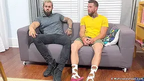 Zeeks Feet Worshiped For Rent - Zeek