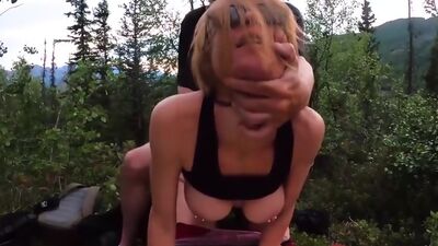 Teen Lana Mars eating stepmoms pussy during stepdad banging her outdoor