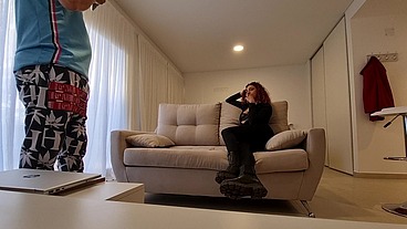 peliroja tiene sexo con un desconocido despues de una cena