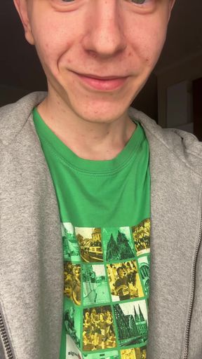 can't tell if this a masterpiece or a mess