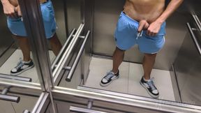 Fully Naked Wank in the Elevator