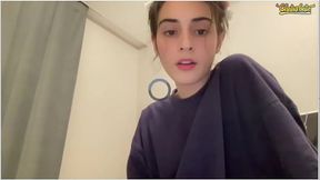 Russian webcam beauty gets huge white cock