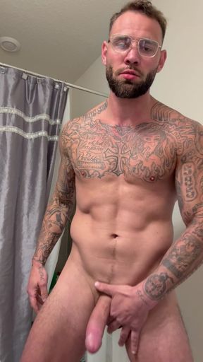 Hot guy with big dick gets a cumshot on OnlyFans