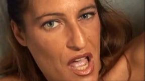 here'_s a rather worn Italian pussy