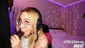 Black dick&#x1F32D; captivates thick pawg during intense face streaming session