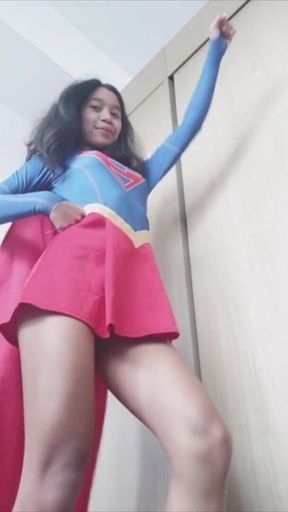 Cosplay Super Girl Riding Dildo