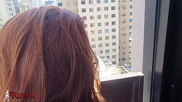 “EU TINHA 18 ANOS” fudendo gostoso com a vizinha na varanda do hotel