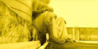 I CATCH MY SHY BHABI IN MY Building on the roof and give her the fuck of pussy on the roof.