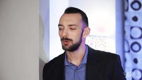 ”White shaft for redhead trans Foxxy”