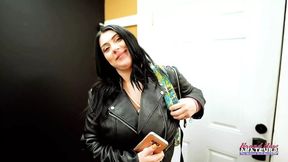Brandnewamateurs - Curvy Babe with Big Boobs Fucks and Sucks to Fame!