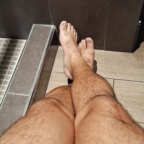 Cum in the gym shower, other people take a shawer