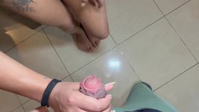 delicinha da luna brunette fez aquele delicioso beijo grego e ainda engoliu todo o leite quente