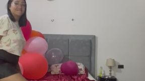 Pop all balloon the me room