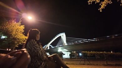 An Exhibitionist came to a Whore at the Spot. She doesn't know what to do with him.