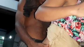 tigresa vip anal com neguinho dotado colocando no cu