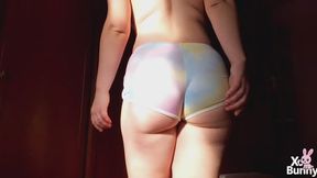 Walking and farting in booty shorts VERSION 3