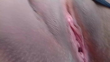 I HELP MY FRIEND TO TOUCH HERSELF WHILE MOANING WITH PLEASURE, We do very rich things with the Colombian while she masturbates, she gets horny watching porn to get fucked by the very horny one