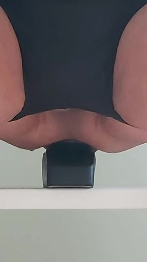 Huge all black 11cm plug