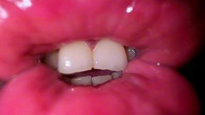 i enjoy my self when i need fuck but no one in there - big cute lips