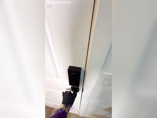 Large Butt White Pawg Bangs Clown To Get Back At Her Useless Baby Dad