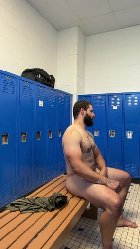 Muscle Cub in Locker Room