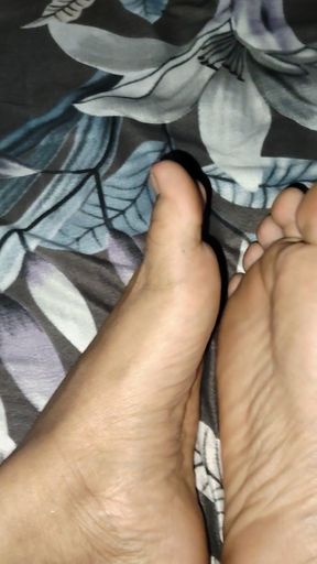 Foot Fetish - Feet Fetish - sexy feet and legs