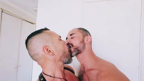 comiendo frutos de chile