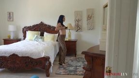 Stepmom's Intimate Lesson with Her Stepson: A Real-Life Encounter