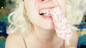 cute asmr video great sound of eating with braces 4k (arya grander)
