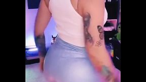 Capri shaking her big ass and tits loop