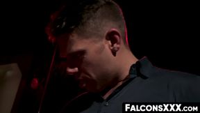 FalconsXXX.com - Gays in jockstraps Gabriel Cross and Tyler Roberts anal fuck in a ho