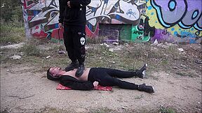 teen 18+ Couple Trampling