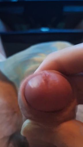 Gamer Boy Gets Orgasm with His Diaper