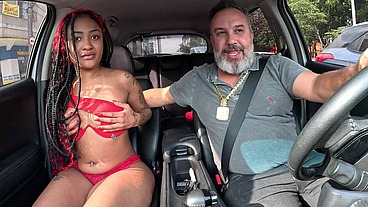 Mc Beka sentando na piroka na carona com BinhoTed