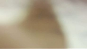 camarera hace mamada a su novio y le da culo