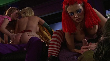 The Jokester And Batfuck Lead A Wild Orgy With Batchick And Hoards Of Sluts