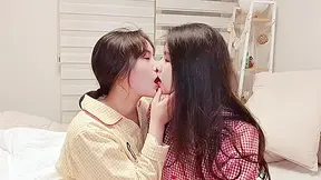 Justjulliette - 23 Types Of Kisses