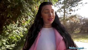 Public Agent I met a stunning PAWG with huge tits